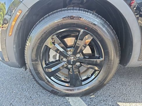 Used 2022 Kia Sorento LX FWD image 36