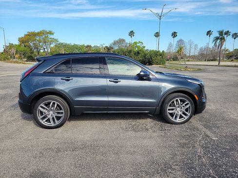 Used 2019 Cadillac XT4 Sport image 4