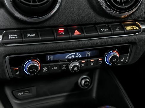 Used 2019 Audi S3 Premium Plus image 33