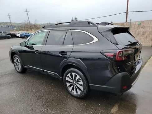 Used 2024 Subaru Outback Limited image 4