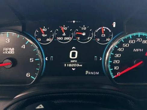 Used 2016 Chevrolet Suburban LTZ AWD/4WD image 30