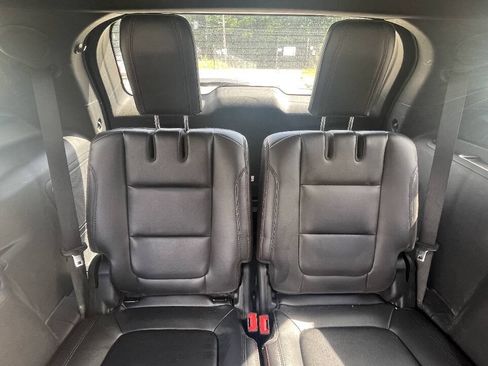 Used 2016 Ford Explorer Sport AWD/4WD image 22
