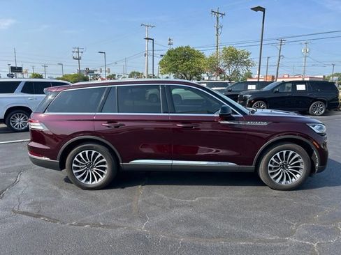 Used 2022 Lincoln Aviator AWD w/ Premium Package image 5