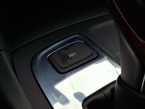 Used 2023 Chevrolet Equinox LT w/ LPO, Floor Liner Package AWD/4WD image 24