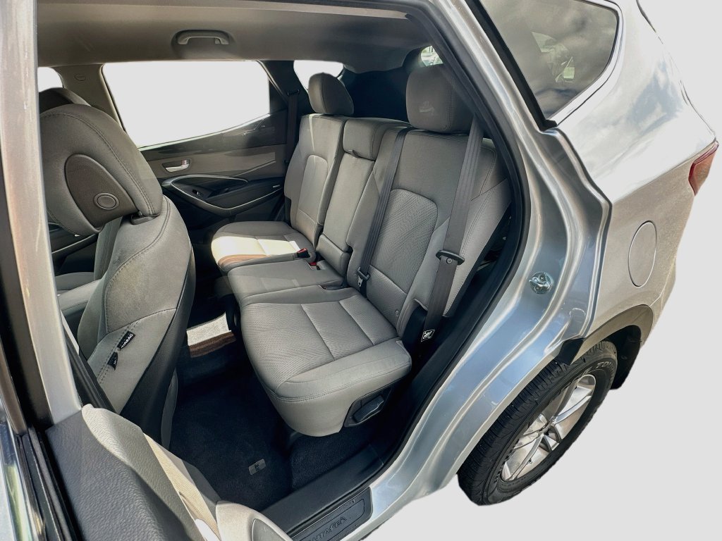 Used 2018 Hyundai Santa Fe Sport w/ 2.4L Value Package 02 FWD image 23