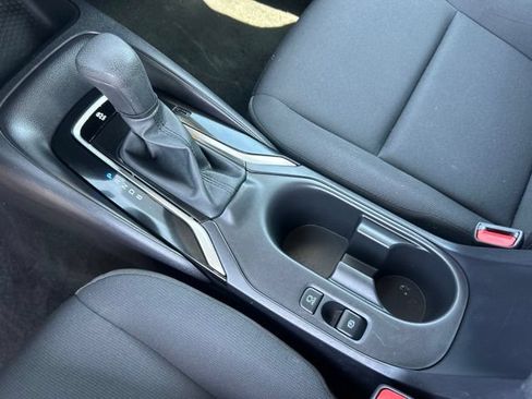 Used 2025 Toyota Corolla LE FWD image 26