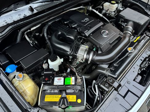 Used 2012 Nissan Frontier S image 35