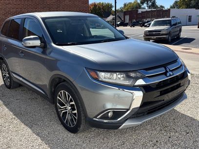 Used 2016 Mitsubishi Outlander SE