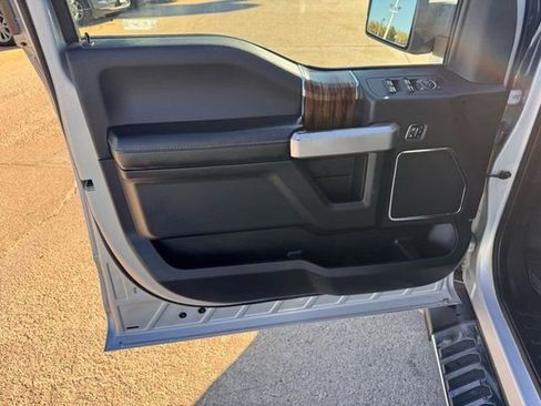 Used 2019 Ford F150 Lariat AWD/4WD image 13