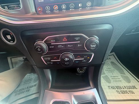 Used 2019 Dodge Charger R/T image 22