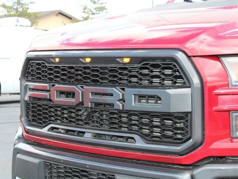 Used 2019 Ford F150 Raptor w/ Equipment Group 802A Luxury image 12