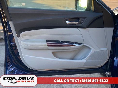 Used 2015 Acura TLX w/ Technology Package image 10