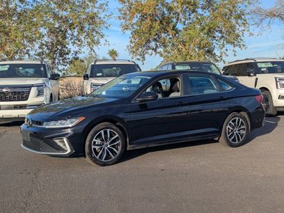 Used 2025 Volkswagen Jetta SE
