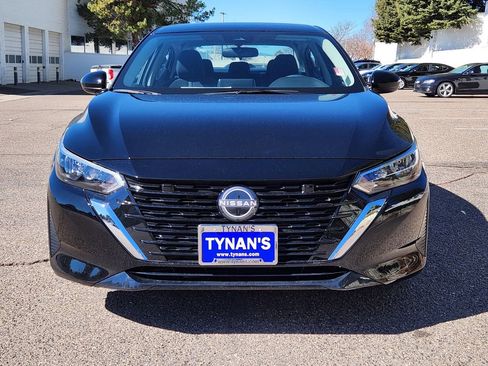 Used 2025 Nissan Sentra SV w/ All-Weather Package FWD image 7
