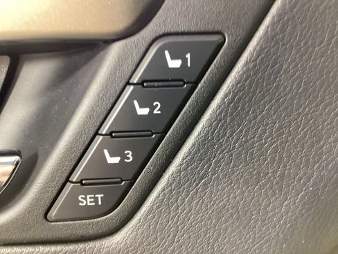 Used 2022 Lexus RX 350 AWD w/ Premium Package image 17