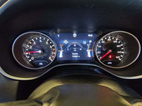 Used 2019 Jeep Compass Limited AWD/4WD image 23