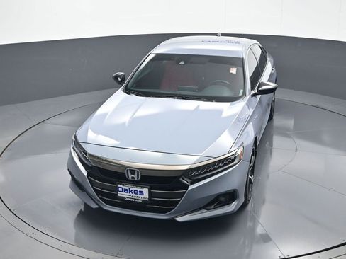 Used 2022 Honda Accord Sport image 46