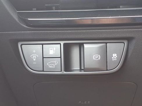 New 2025 Kia EV6 Wind image 15