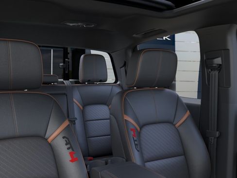 New 2026 GMC Canyon AT4 AWD/4WD image 24