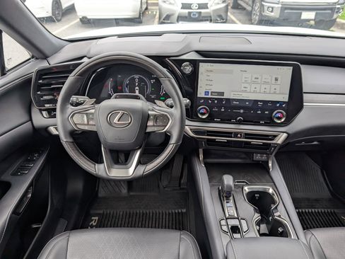 Certified 2023 Lexus RX 350 w/ Accessory Package (2T) image 17