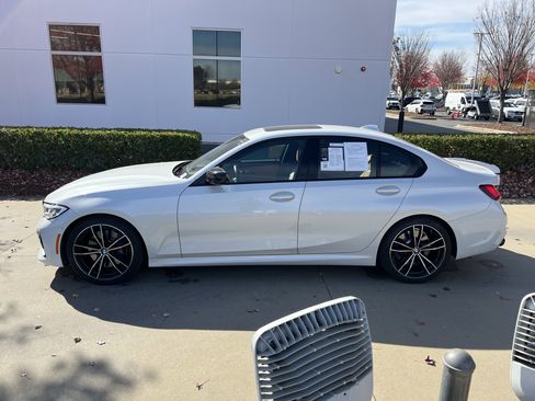 Used 2021 BMW M340i w/ Executive Package image 6