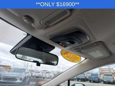 Used 2024 Toyota Corolla LE image 25