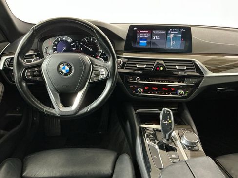 Used 2018 BMW 540i RWD image 9