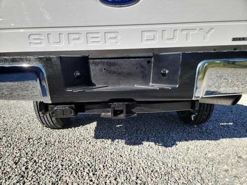 Used 2016 Ford F250 XL w/ Power Equipment Group image 54