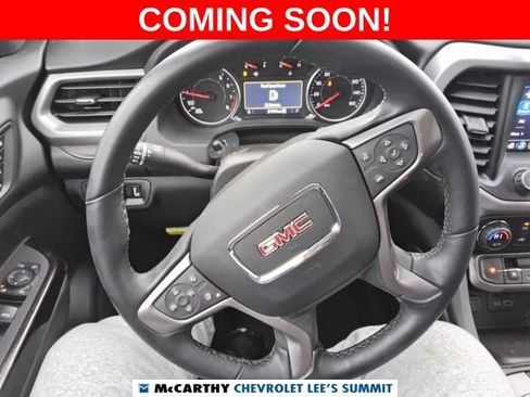 Used 2023 GMC Acadia AT4 w/ Preferred Package image 7