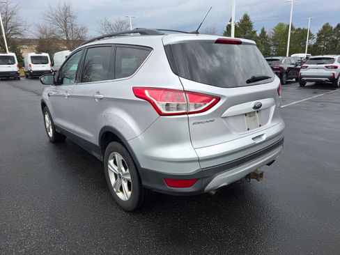 Used 2013 Ford Escape SE image 3