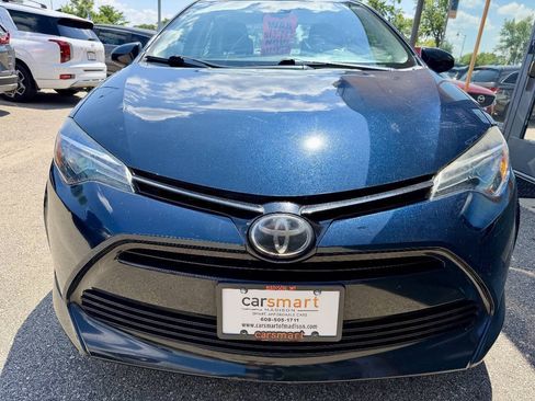 Used 2018 Toyota Corolla LE FWD image 5