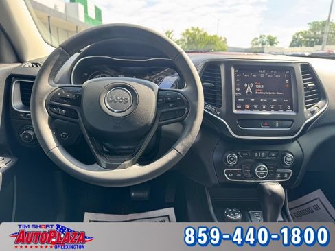 Used 2022 Jeep Cherokee Trailhawk w/ Sun, Sound & Nav Group AWD/4WD image 33