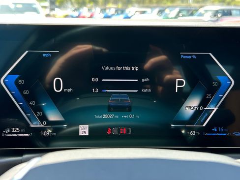 Used 2023 BMW 330e xDrive w/ Premium Package AWD/4WD image 21