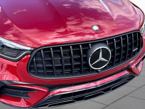 Used 2024 Mercedes-Benz GLC 43 AMG 4MATIC image 30
