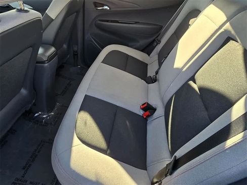 Used 2020 Chevrolet Bolt LT image 9