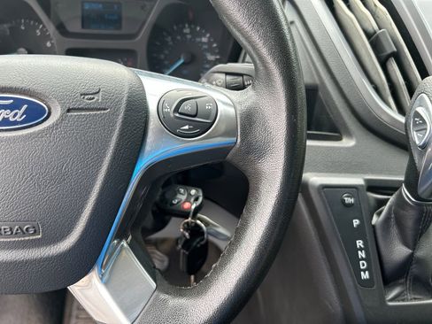 Used 2017 Ford Transit 350 XLT RWD image 23