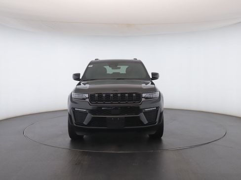 New 2026 Jeep Grand Cherokee Limited w/ Limited Altitude Package image 21