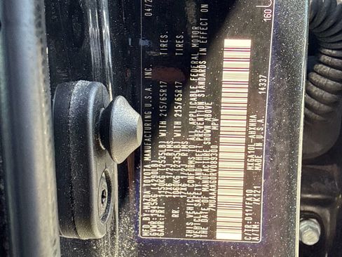 Used 2024 Toyota Corolla Cross L FWD image 27