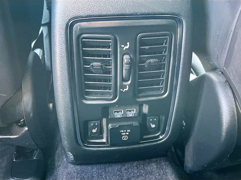 Used 2018 Jeep Grand Cherokee Summit w/ Platinum Series Group AWD/4WD image 26