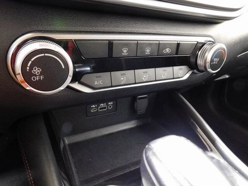 Used 2024 Nissan Altima 2.5 SR image 24