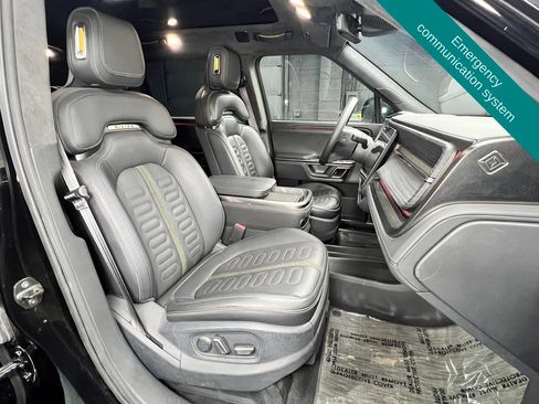 Used 2024 Rivian R1S Adventure AWD/4WD image 5