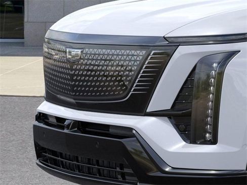 New 2026 Cadillac Vistiq Sport image 13
