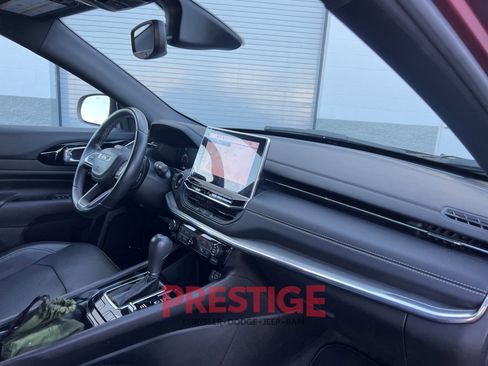 Used 2022 Jeep Compass High Altitude image 27