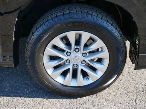 Used 2019 Lexus GX 460 Premium AWD/4WD image 8
