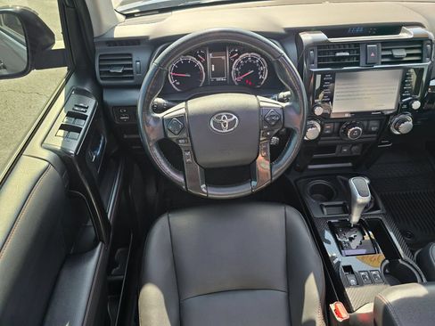Used 2024 Toyota 4Runner TRD Off-Road Premium w/ Moonroof Package AWD/4WD image 18