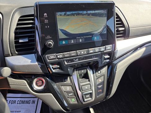Used 2024 Honda Odyssey Touring image 15