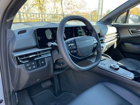 New 2026 Kia Sportage X-Line AWD/4WD image 9