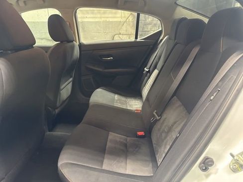 Used 2022 Nissan Sentra SR image 19