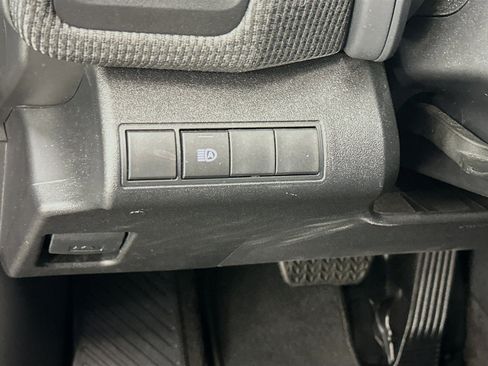 Used 2024 Subaru Solterra Premium image 17