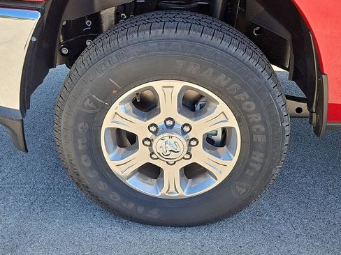 New 2026 RAM 2500 Lone Star AWD/4WD image 13